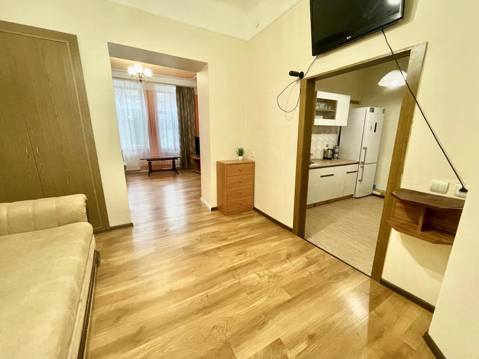 Двохкімнатні Апартаменти В Центри На Князя Лева 11 Lviv Exterior photo